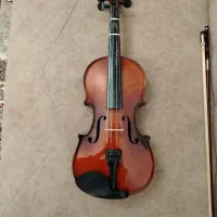 ویولن هافنر درحد نو 4/4