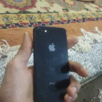 آیفون ۸اوراقی