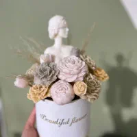 باکس گل شمع جاودان