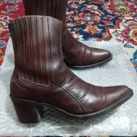 پوتین نیمبوت زنانه ایتالیایی چرم اصل برند وروکوئیو