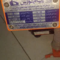 دوعدد ترازو دیجتال نو ۱۰۰ کیلویی و۴۰ کیلویی|فروشگاه و مغازه|بروجرد, |دیوار