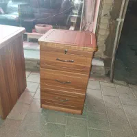 میز مدیریت تمام وکیوم و میز هایگلاس ال دار|دفتر کار|سقز, |دیوار