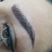 میکروبلدینگ ابرو و پیگمنتنشن صورت