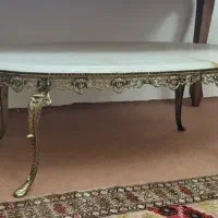 میز برنجی