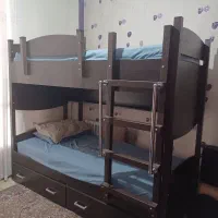 تخت ۲ طبقه بزرگسال در حد نو با ۲ تشک طبی رویال|تخت و سرویس خواب|تهران, مهران (سیدخندان)|دیوار