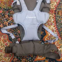 آغوشی نوزاد