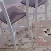 دو عدد صندلی در حد نو تمیز