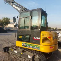 راننده بیل زنجیری