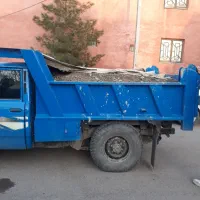 حمل خاک و نخاله و مصالح ساختمانی