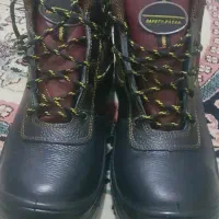 کفش کار سایز ۴۴