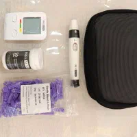 دستگاه تست قند خون