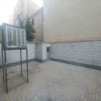 ۱۴۰ متر همکف / کارگاه و انباری // املاک آریا Iman|اجارهٔ مغازه و غرفه|ری, فیروزآبادی|دیوار