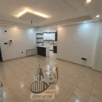 واحد 88 متری بلوار احمدزاده آسانسور و پارکینگ دار