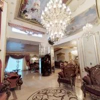 عمارت-درباری-سلطنتی-مهرشهر