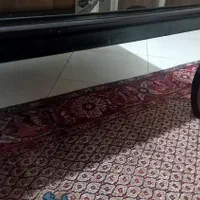 میز تمام چوب گردو  فقط ۴۵۰|میز و صندلی غذاخوری|تهران, دریاچه شهدای خلیج فارس|دیوار