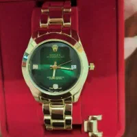 دوعدد ساعت نو مناسب هدیه استفاده نشده