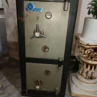 گاو صندوق دو طبقه زیر قیمت|دفتر کار|رشت, جهاد|دیوار