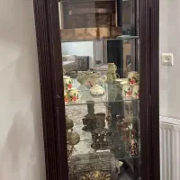 ویترین به فروش میرسد