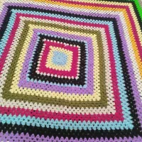 رومیزی بافتنی ۴ متری (۲ در ۲)