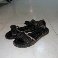 کفش در حد نو|کیف، کفش، کمربند|اقبالیه, |دیوار