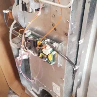 بخاری گازی بزرگ کم مصرف|بخاری، هیتر، شومینه|تربت جام, میان جام|دیوار