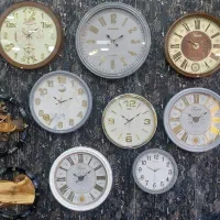 ساعت دیواری