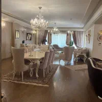 ویلایی ۲۰۰متر زمین با ۲۵۰متر بنا دوبلکس (پاسداران)