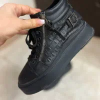 نیم بوت سایز38|کیف، کفش، کمربند|رباطکریم, رباطکریم|دیوار