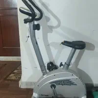تردمیل و دوچرخه ثابت و بشقاب گردون