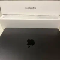 MacBook pro M5