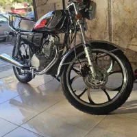 موتور پیشتاز 200