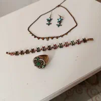 بدلیجات و سرویس و تک دست و دستبند|بدلیجات|شیراز, شهرک پرواز|دیوار