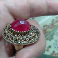 انگشتر نقره با نگین یاقوت سرخ آبکاری طلا جواهری