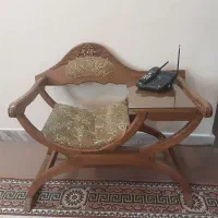 میز تلفن لاکچری.در حد نو.بدون لک