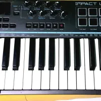 میدی کنترلر، میکروفون، کارت صدا، کیس