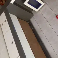 تخت تک‌نفره  نو نو بسیار تمیز و شیک