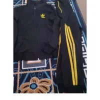 یه کیسه لباس