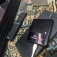 سامسونگ Galaxy Z Fold3 5G با حافظهٔ ۲۵۶ گیگابایت