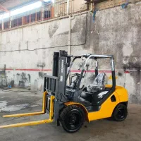 لاستیک سنگی لیفتراک کوماتسو درجه یک