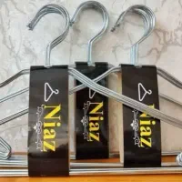 آویز فلزی