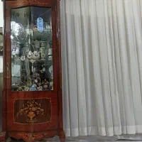 وسایل همگی سالم به علت کمبود جا به فروش میرسد