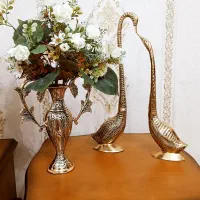 دکوری و گلدان برنجی