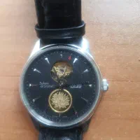 ساعت گلدکوییست