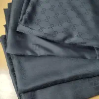 روسری ابریشم ژاکارد وارداتی مشکی