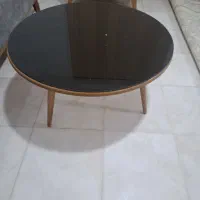 فرش میز گل میز چوبی