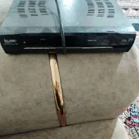 دستگاه هایکلاس قدیمی فلش خور|پخش‌کننده DVD و ویدیو|مشهد, نیزه|دیوار