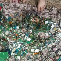 4نیم کیلوبردگوشی وده کیلومادربردوسبز|لوازم جانبی موبایل و تبلت|مشهد, گلبرگ|دیوار