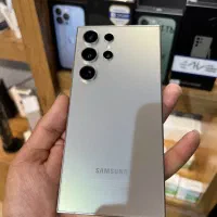 Samsung s24 ultra در حد آک رنگنچرال رم ۱۲ گارانتی