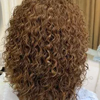 تخفیف فردائم|خدمات آرایشگری و زیبایی|شیراز, کاراندیش|دیوار