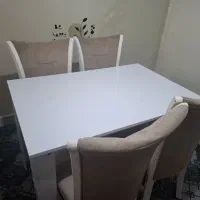 میز و صندلی